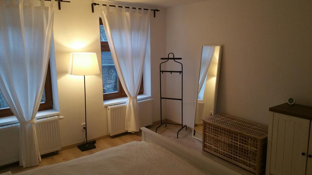 Apartman Na Bidylku - On The Perch Apartment ターボル エクステリア 写真